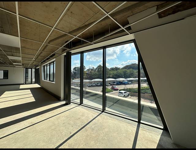 1,630M² OFFICE TO LET IN CENTURION CENTRAL